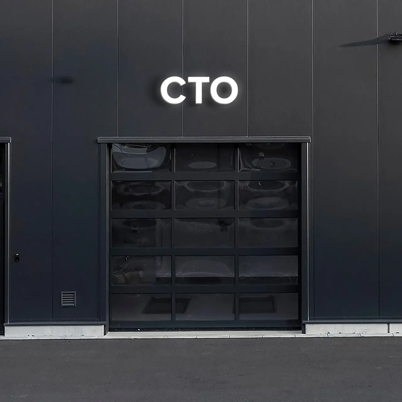 Световая вывеска «СТО»