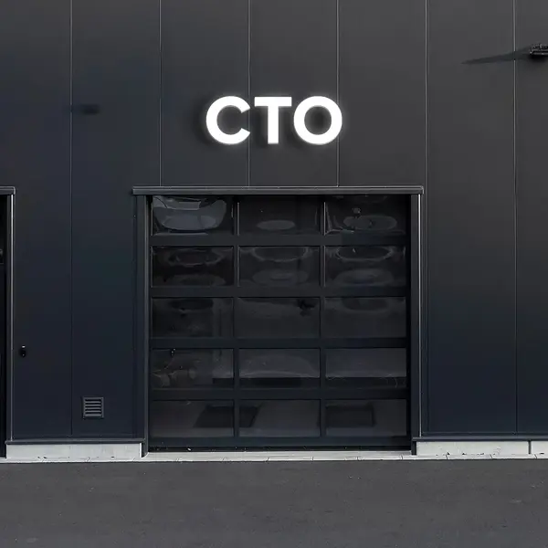 Световая вывеска «СТО»